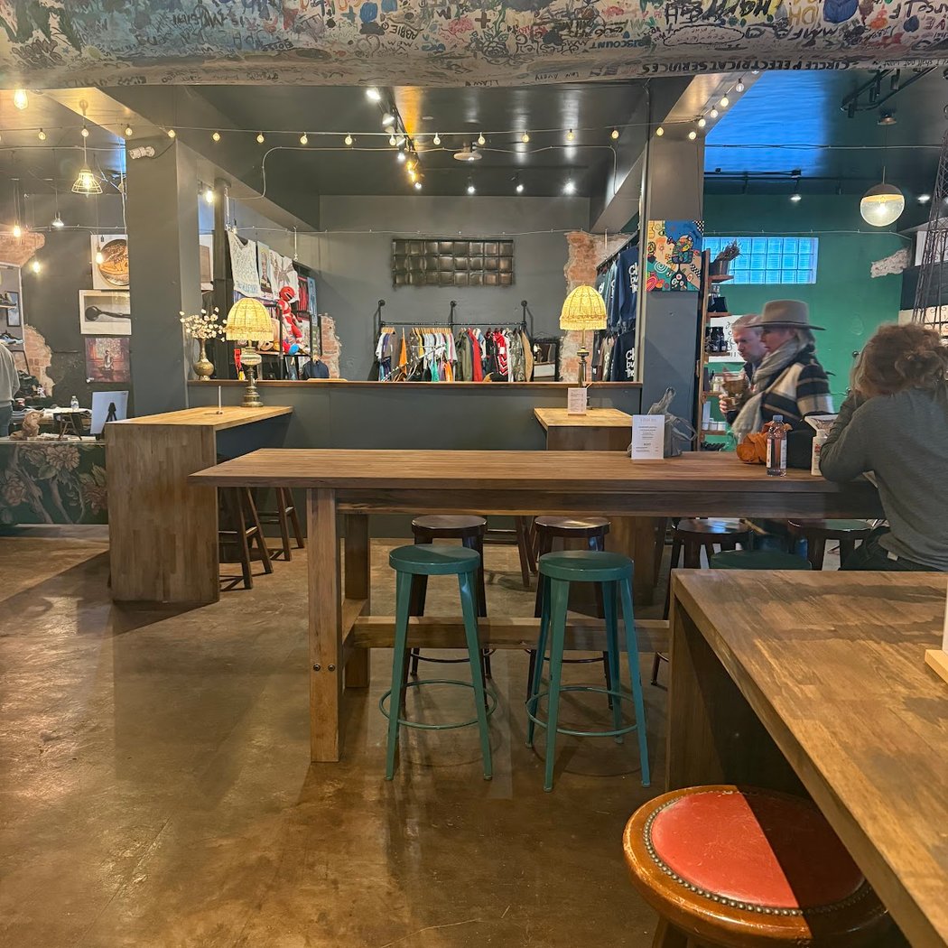 LIVE Music at The Makers Mill 5